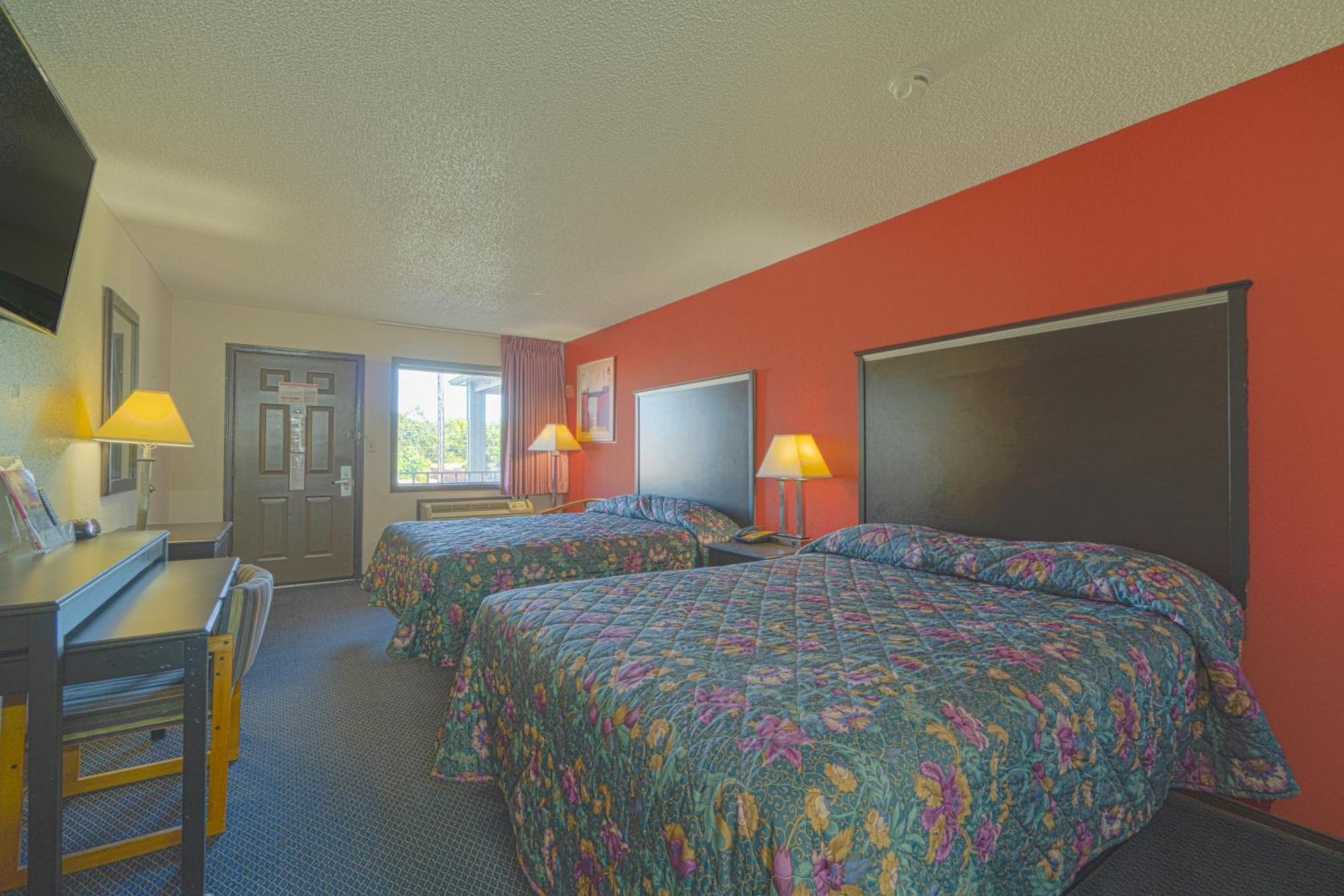 Regency Inn & Suites By Oyo Bay City Tx Zewnętrze zdjęcie