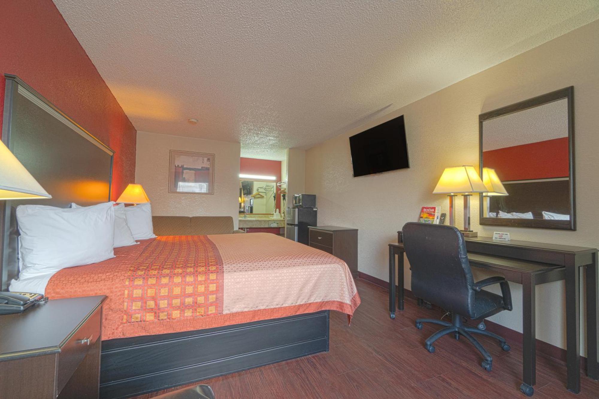 Regency Inn & Suites By Oyo Bay City Tx Zewnętrze zdjęcie