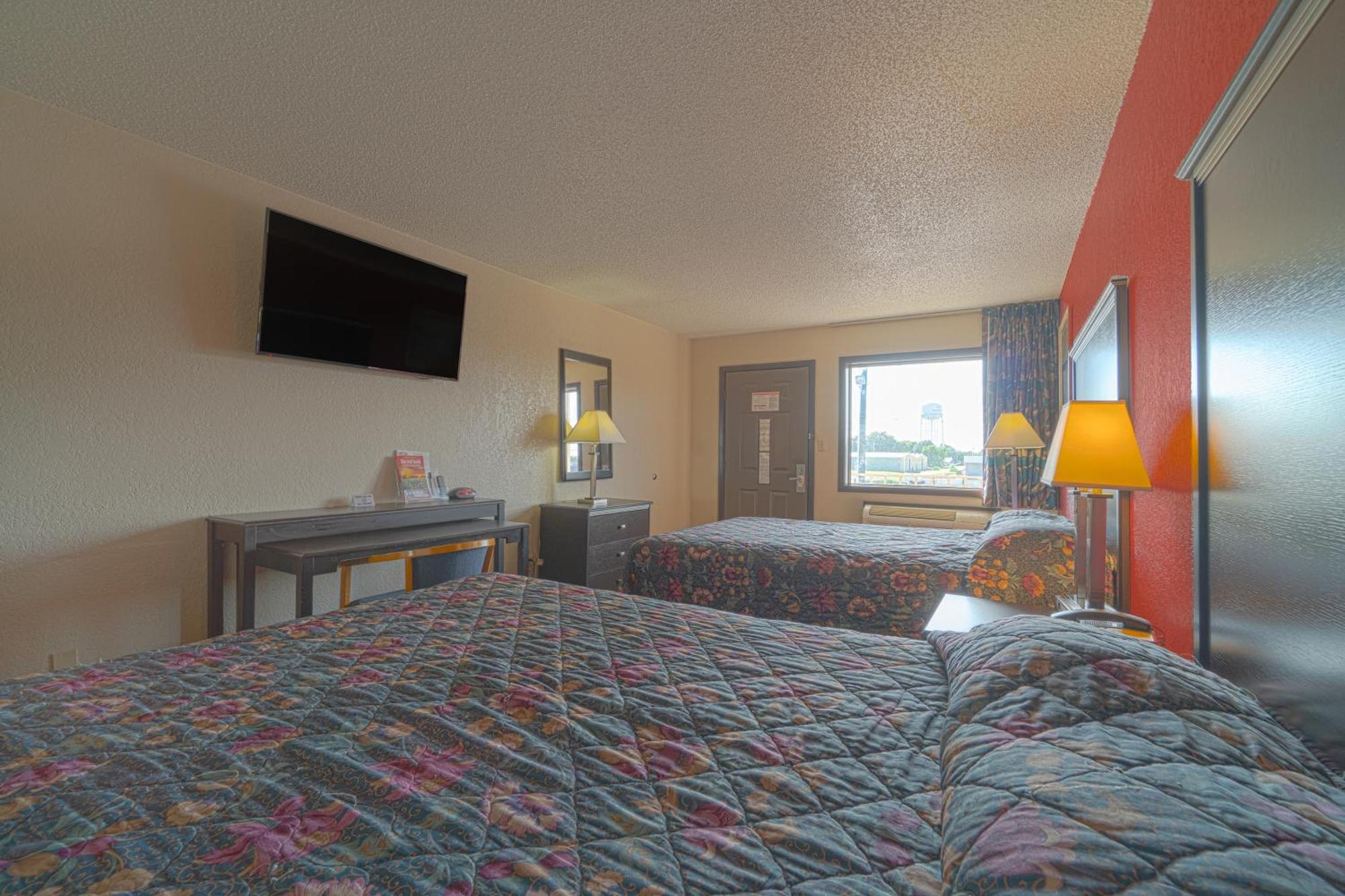 Regency Inn & Suites By Oyo Bay City Tx Zewnętrze zdjęcie