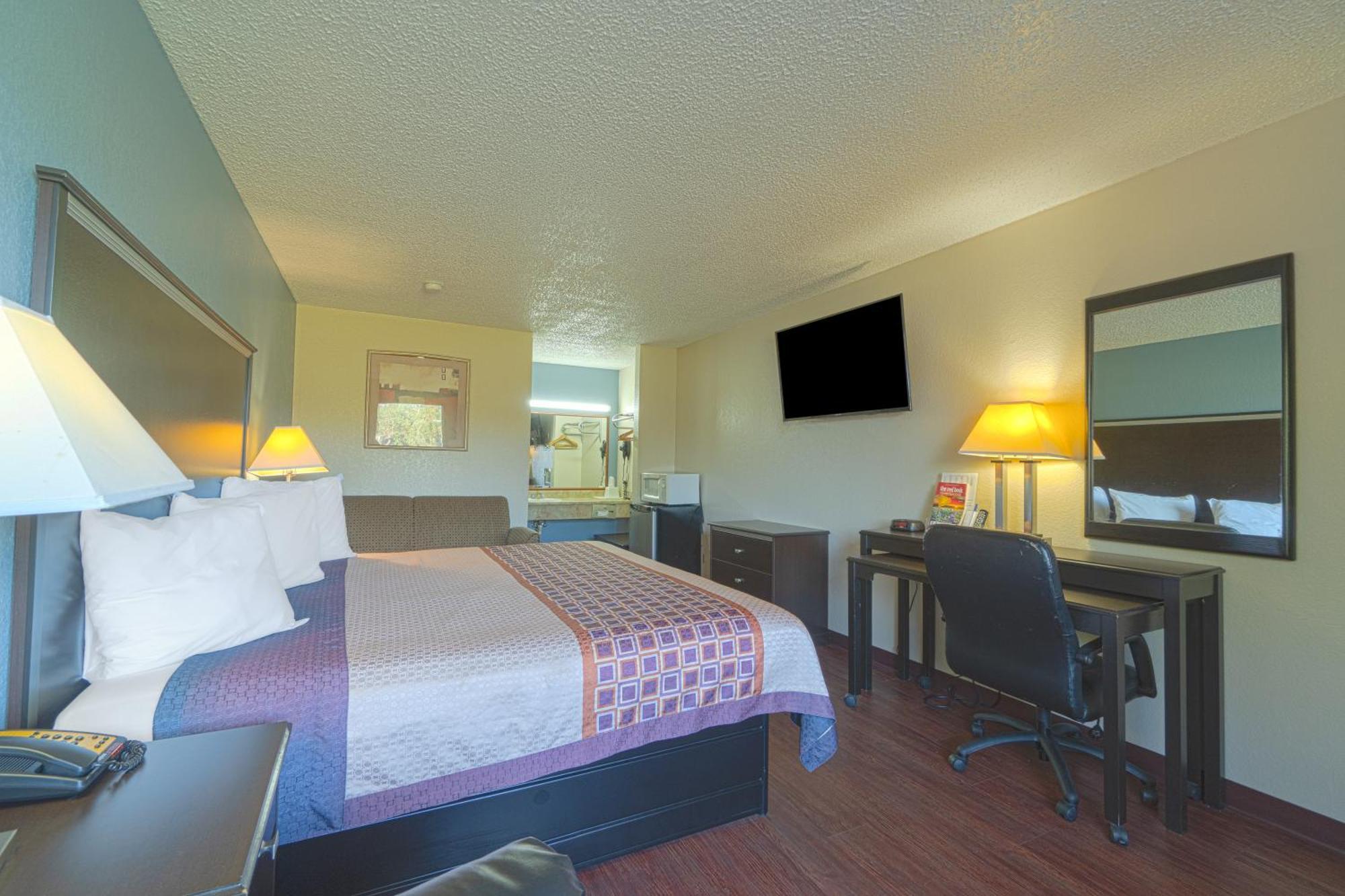 Regency Inn & Suites By Oyo Bay City Tx Zewnętrze zdjęcie